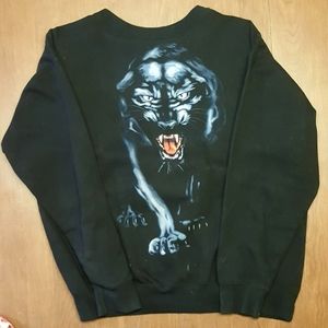 Ⓜ️| NWOT-Black Panther Pullover Sweatshirt